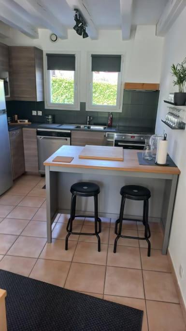 Appartement 70 M2 - Terrasse Et Jardin Privatifs Mouguerre Exterior foto
